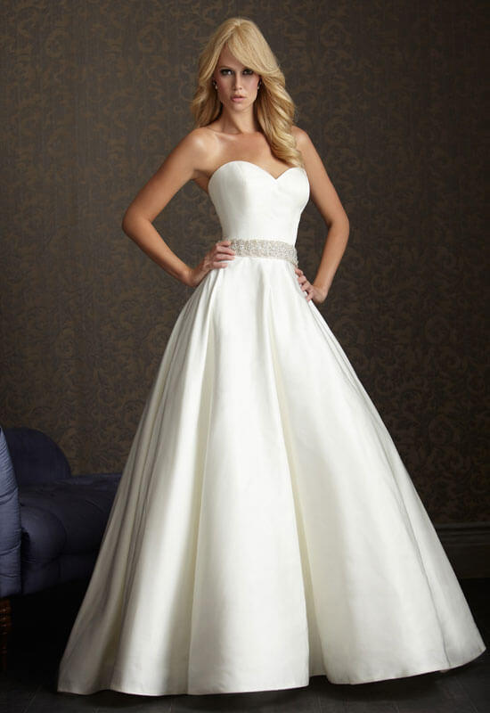 Elegant-Wedding-Dresses30